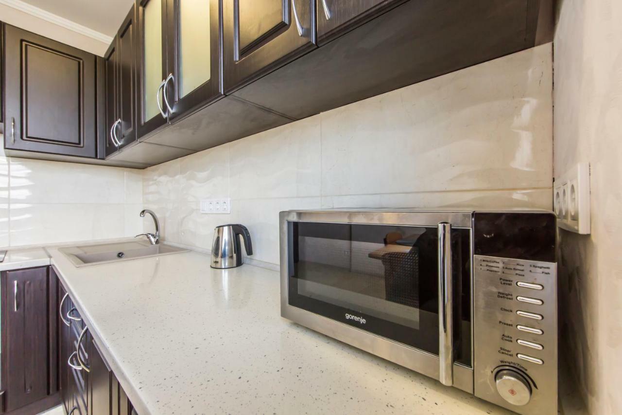 Super View, Luxury Apartment Near Chernihiv Metro. Kiev Dış mekan fotoğraf