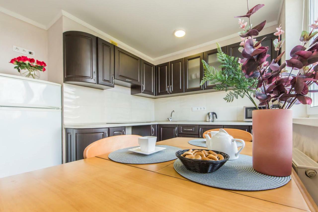 Super View, Luxury Apartment Near Chernihiv Metro. Kiev Dış mekan fotoğraf